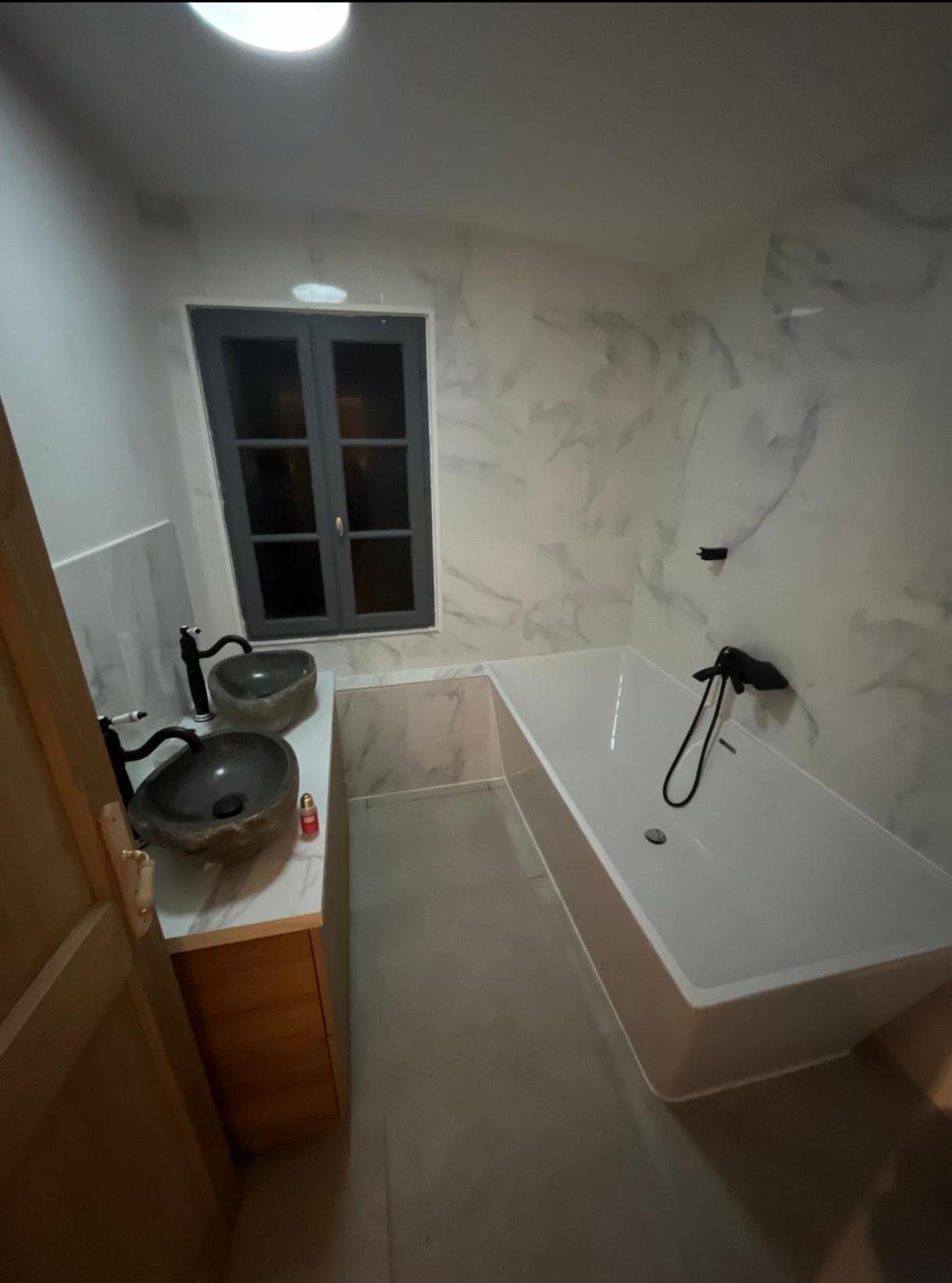 La Petite Maison Au Bord De L'Etang Chirac  المظهر الخارجي الصورة